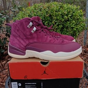 Jordan 12 Retro size 9